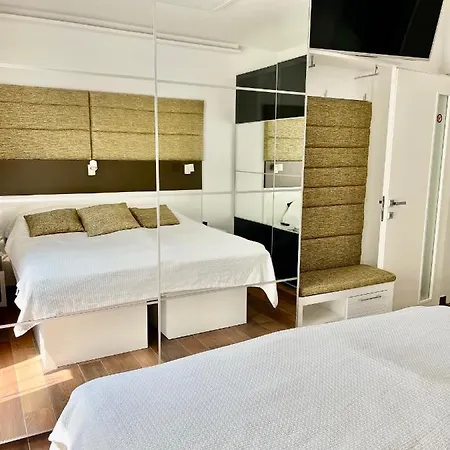 Azúr Port With Free Wellness Siófok