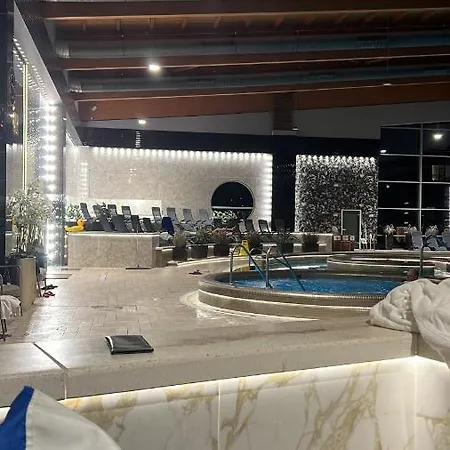 Azur Port With Free Wellness Apartment *